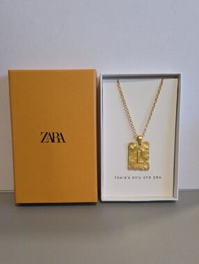 ZARA Gold Letter 'L' Textured Pendant Necklace
